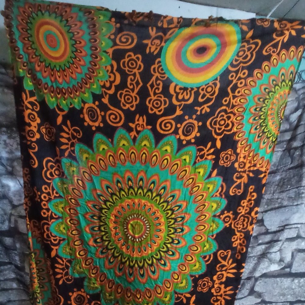 Tapestry, tye dye swirl, wall hanging, handmade 3ft x 5ft